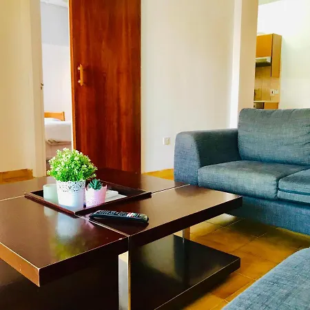 Tsimintia Apt 38 * Larnaca