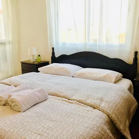 Apartament Tsimintia Apt 38 *